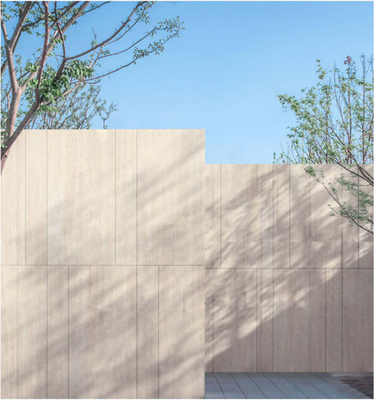 ベージュマットトラベルチンポルセランタイル 600x1200mm 外壁用