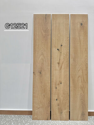 ダイニングルームとオフィス用の環境に優しいイエロー 200x1200mm 屋内磁器タイル